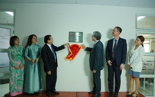 KOICA sponsored smart Korean language teaching facilities for Dong A University students